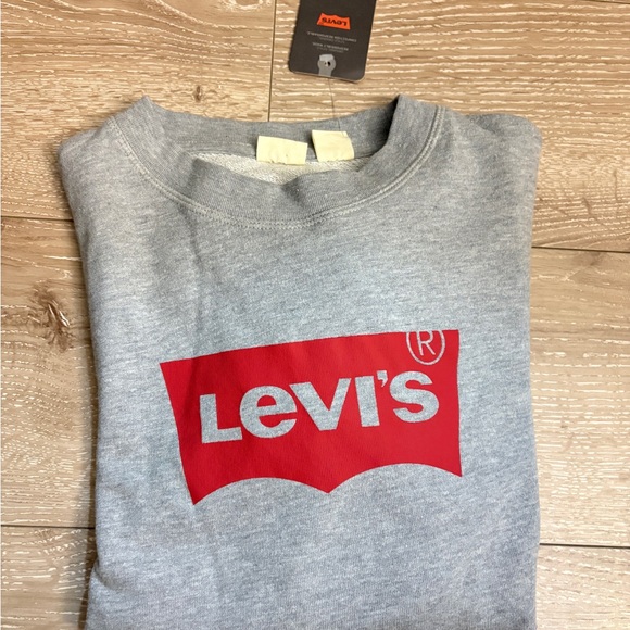 Levi's Red Logo Gray Crewneck Sweater - Picture 6 of 6